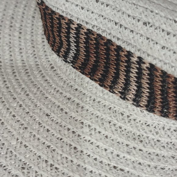 LORENA ANTONIAZZI AVANT GARDE HAT (Women's Medium) * New * - Picture 4 of 8